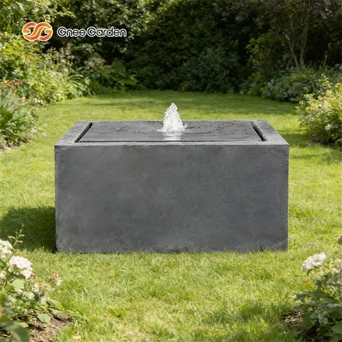 Le 7 migliori fontane d'acqua in acciaio Corten per giardini moderni