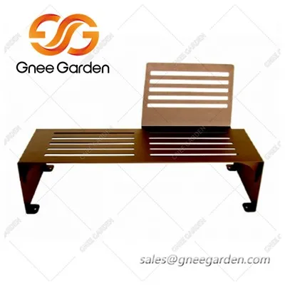 Panca da giardino in corten