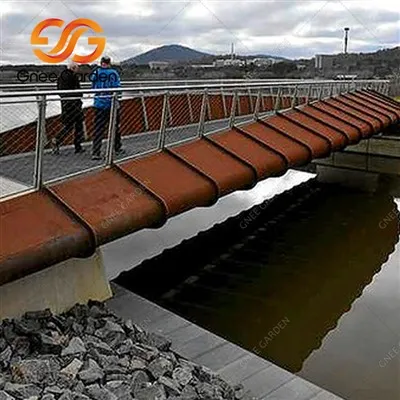 Ponte resistente agli agenti atmosferici non rivestito